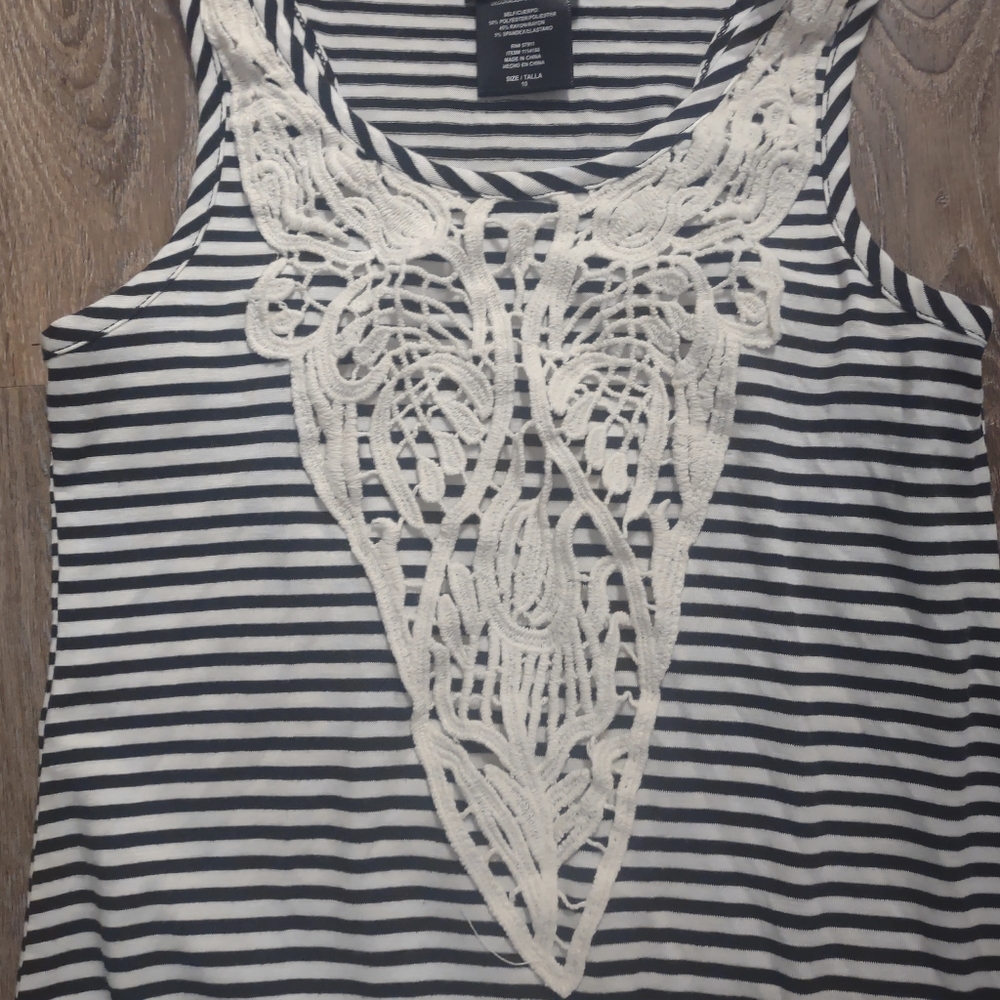 Paper Doll High-Low Dress - Picture 3 of 4